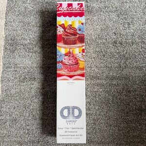 Diamond Dotz Cup Cakes Diamond Art Diamond Painting Kit DD9.006 NEW